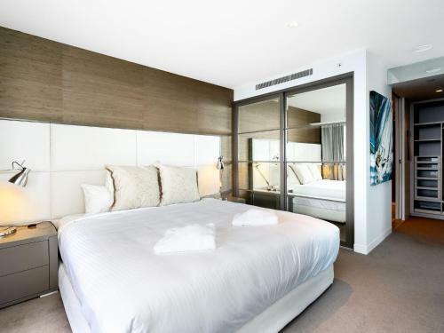 Luxury For The Soul 2 Bedroom Beachfront Apartment