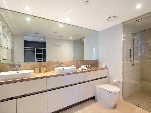 Luxury For The Soul 2 Bedroom Beachfront Apartment