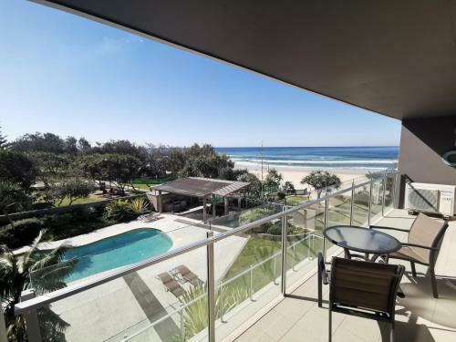 Aparthotel One The Esplanade Apartments On Surfers Paradise