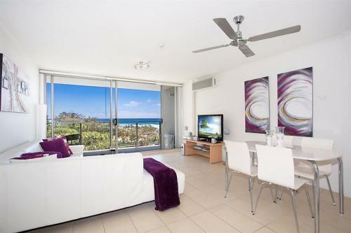 Aparthotel One The Esplanade Apartments On Surfers Paradise