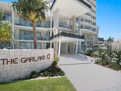 The Garland Unit 702 Beachfront Apartment In Rainbow Bay Coolangatta