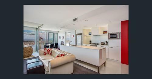 Hamilton Avenue Luxury Apartments