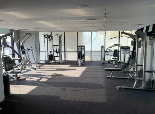 Breathtaking Views 4bd High Floor Lux Apartment