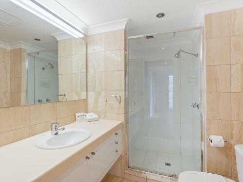 Spacious 3 Bedroom Family Apartment