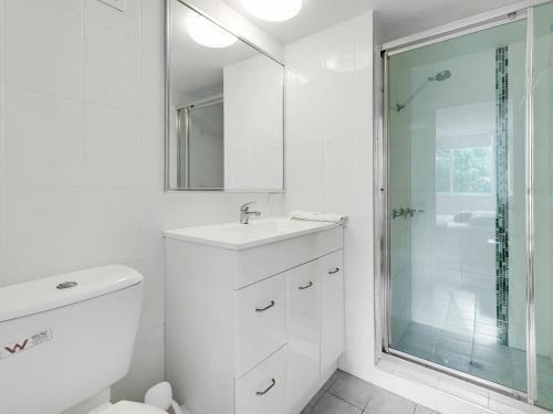 Bay Apartments Unit 23