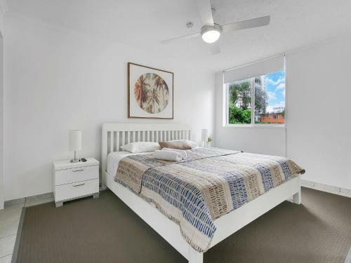 Bay Apartments Unit 23