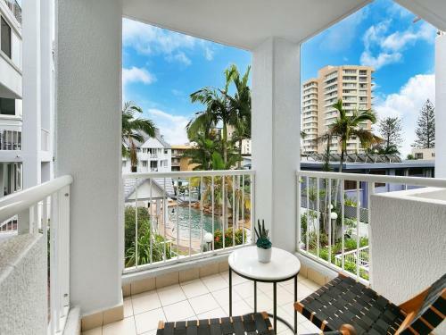 Bay Apartments Unit 23