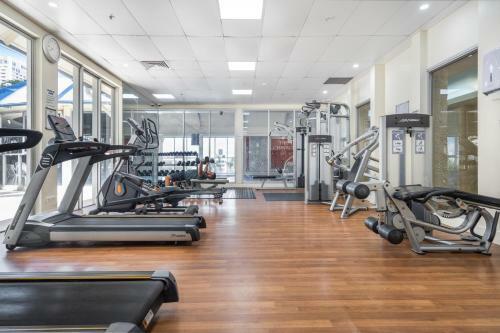 Apartamento Stylish? ?unit? ?with? ?pools,? ?playground? ?and ?ocean? ?views?