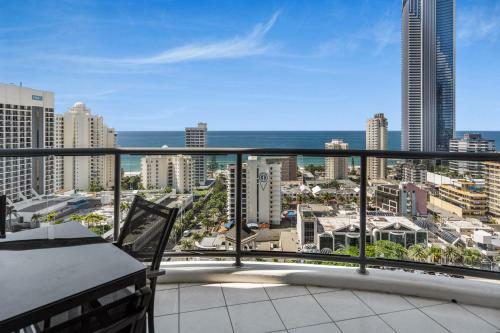 Apartamento Stylish? ?unit? ?with? ?pools,? ?playground? ?and ?ocean? ?views?