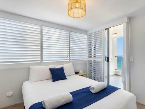 The Penthouses Absolute Beachfront Apartment