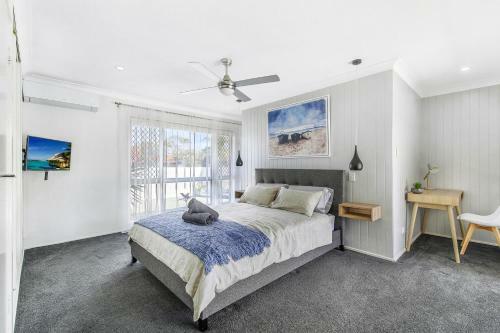 Homely Getaways In Broadbeach Waters