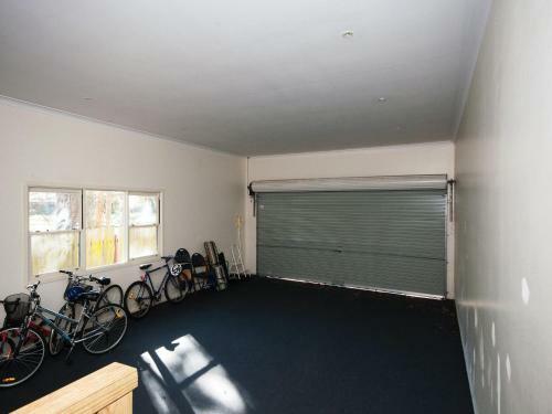 Pet Friendly - Summer Cottage