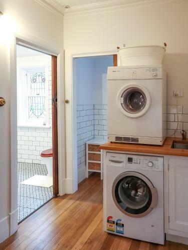 Vintage Charm On St Leonards