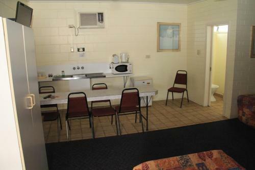 Burdekin Motor Inn