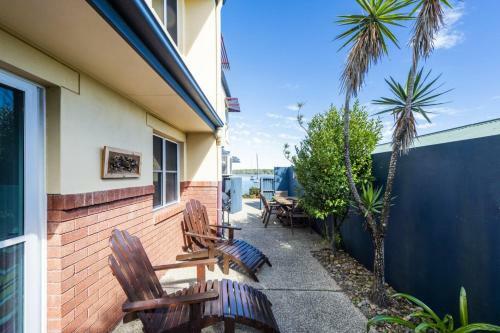 Riverview Apartments 2.1