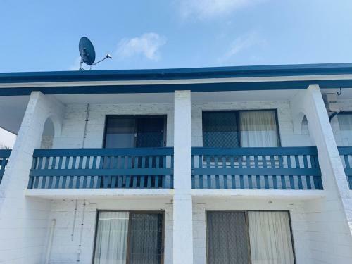 Iluka Villa 8 4 Spenser Street