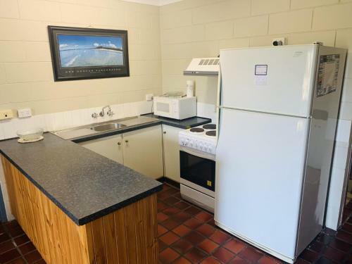Iluka Villa 8 4 Spenser Street