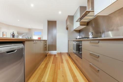 Seascape - The Ultimate Inverloch Retreat