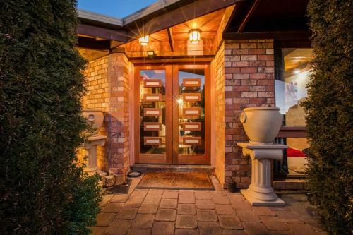 Hampton Downs, Indoor Pool