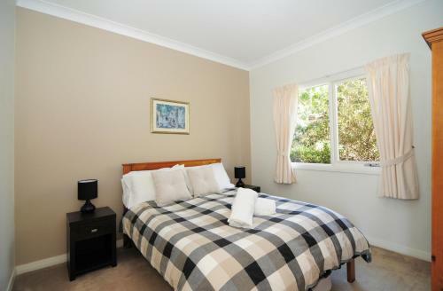 Bimbadeen - Comfortable Country Styled House!