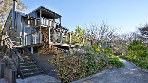 Cloudsong Chalet 1 - Close To The Village Centre!