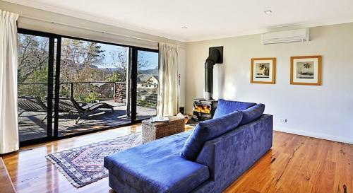 Cloudsong Chalet 1 - Close To The Village Centre!