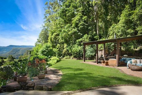 Lyra - Kangaroo Valley
