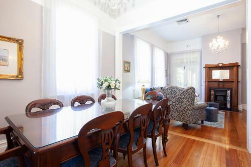 Culgoa Beautifully Refurbished 1896 Heritage House