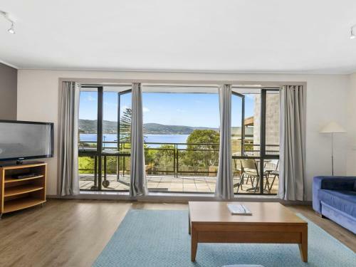 Apartment 29 Pacific Apartments - Grand Escape With Ocean Views