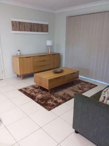 Waratah And Wattle Apartments