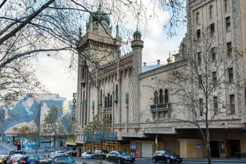 Apartamento Penthouse At Graffiti Laneways & Top Restaurants