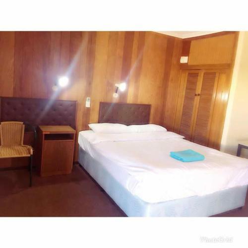 Meekatharra Hotel