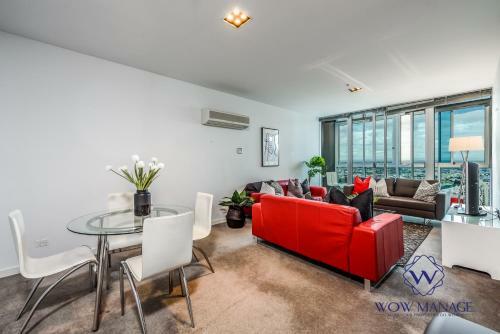 Wow Apartment On Swanston