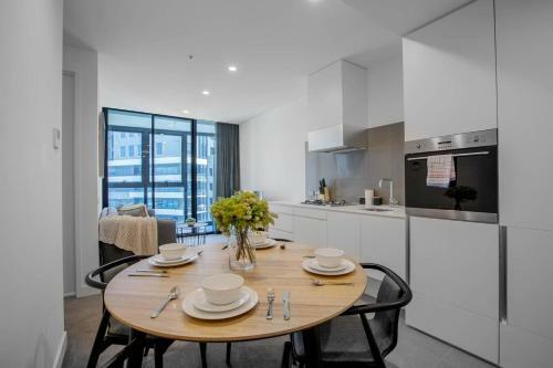 Apartamento 83*shadowplay@l21*2bd1bth*cbd & Crown
