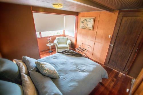 Coorong Aurora - Breathtaking Waterfront Escape