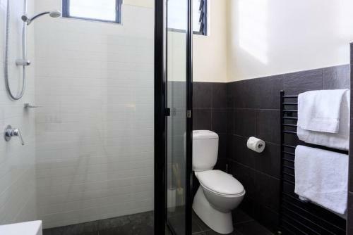 Brooklyn Warehouse Vibe Mins To St Kilda & Cafes