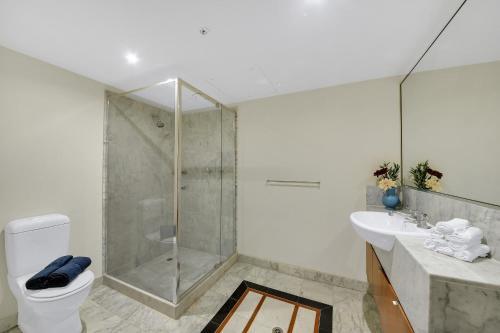 Apartamento A Charming & Spacious 3br Home With Free Parking