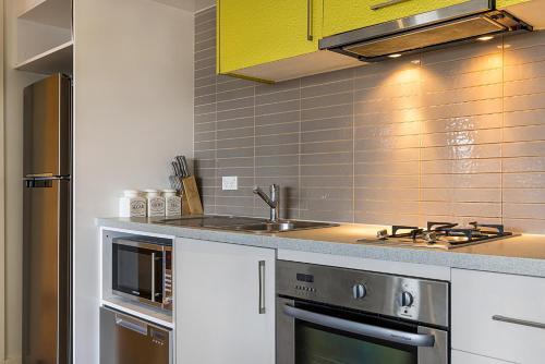 Apartamento 1-bed Unit Min From Beach, Sights, Dining And Shops