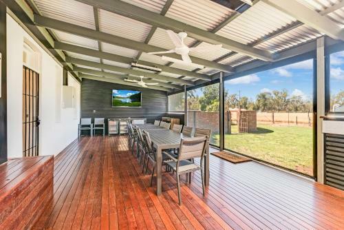 Lodge Perricoota Station
