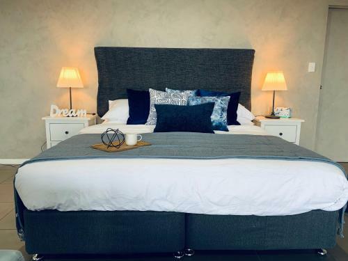 Bed & Breakfast The Silvermoon Villa-private Villa