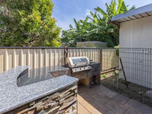 Zabeth 33a Bay Street Nelson Bay