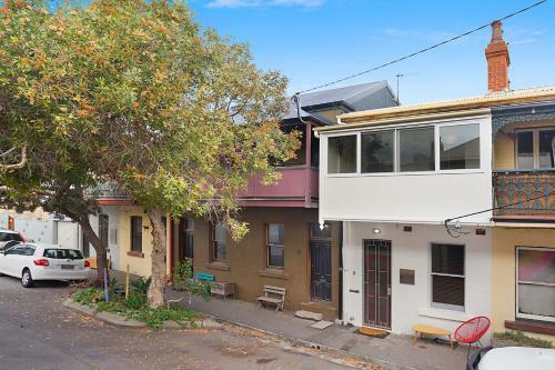 Newcastle Short Stay Accommodation - 9 Alfred Street