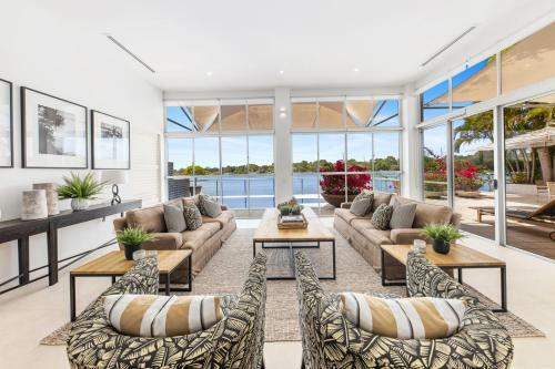 42 Noosa Parade
