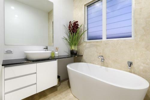 Entertaining In Elegance, Noosaville