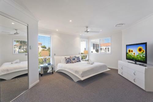 Shorehaven Drive 193