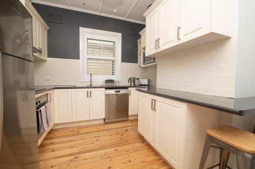 Villa The Oaks On March Stunning & Elegant Cbd Home