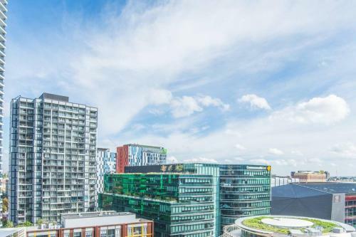 Apartamento Perfect Location*cbd 2bed2bath Apt*parking*wifi