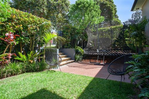 Spacious Family Entertainer Minutes From Manly Beach