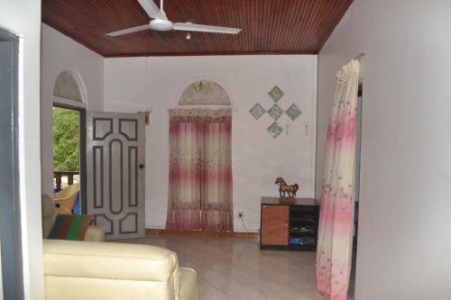Hostal Hotel Thilon