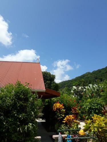 Hostal Veronic Self-catering Guest House
